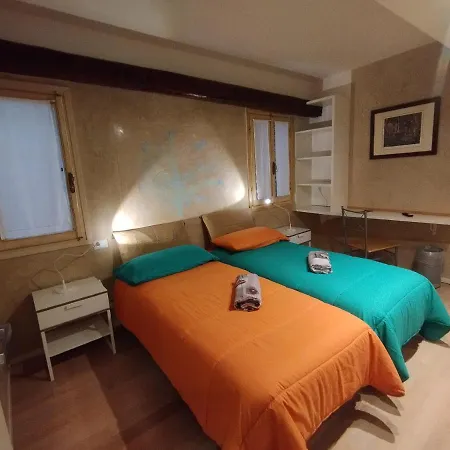 Ca Lirica Appartement